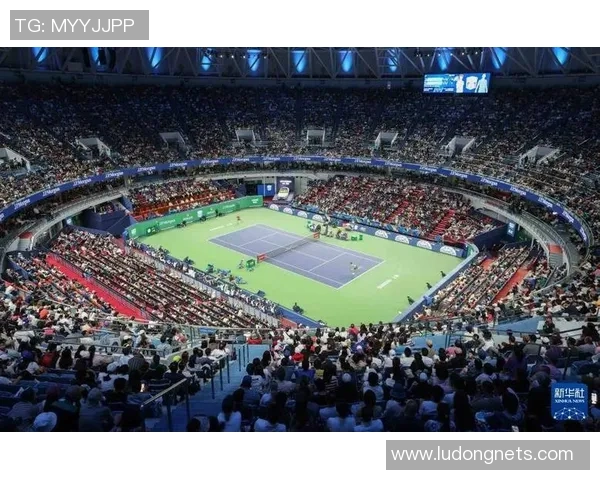 赛后分析:上海网球队与广州网球队在比赛中的灵活战术对比