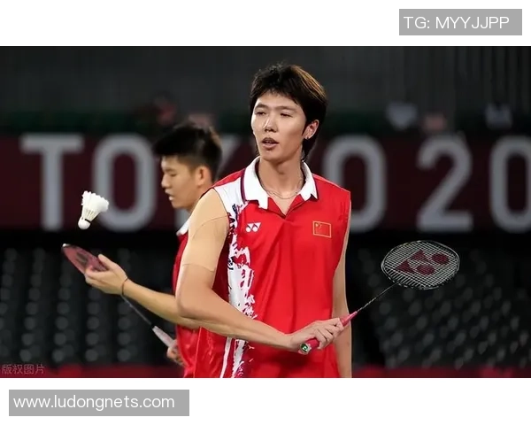 重庆羽毛球队近期状态分析与表现评估探讨